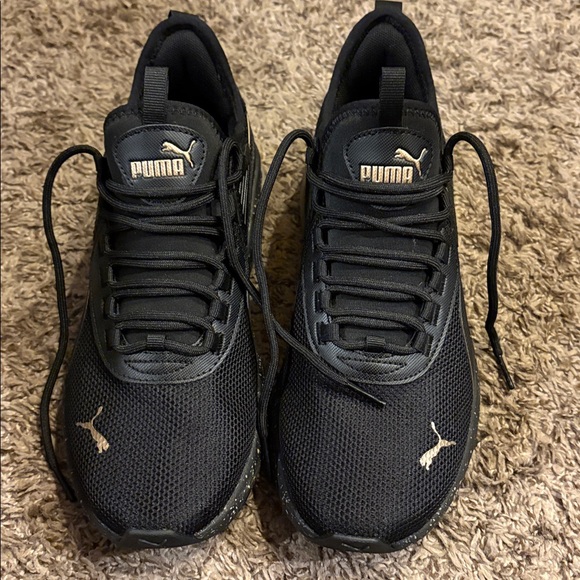 NWOT Puma Sneakers - Picture 10 of 10